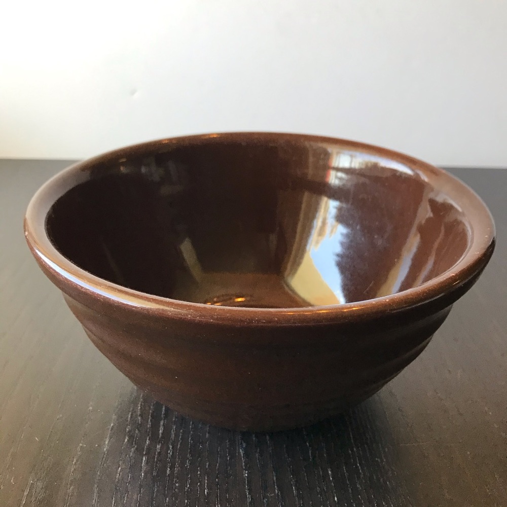 Vintage #24 Brown Beehive Pottery Mixing Bowl